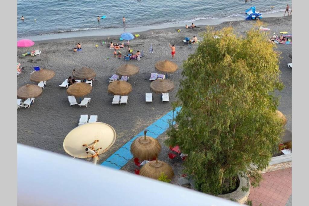 Magnifico Apartamento Con Vistas Al Mar, 1ª Linea อัลมูเญการ์ ภายนอก รูปภาพ
